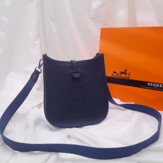 HERMES 에르메스 에블린(Evelyne)16백