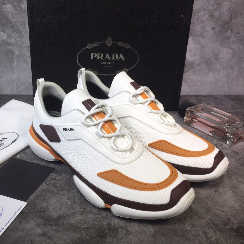 PRADA 프라다 로우탑 스니커즈