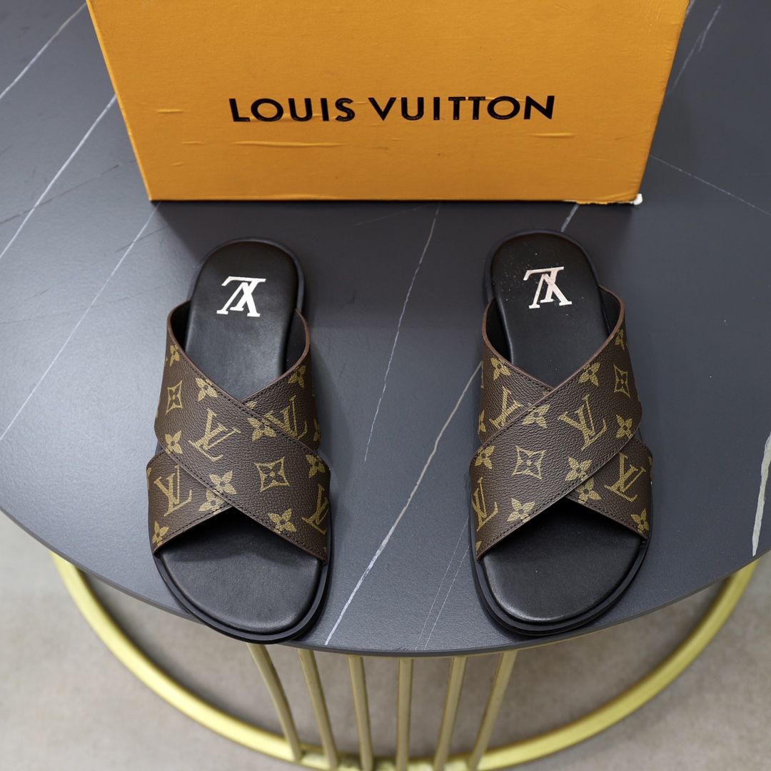 LOUIS VUITTON 루이비통 슬리퍼