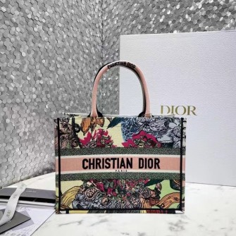 DIOR 디올