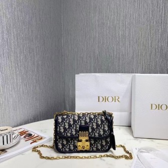 DIOR 디올