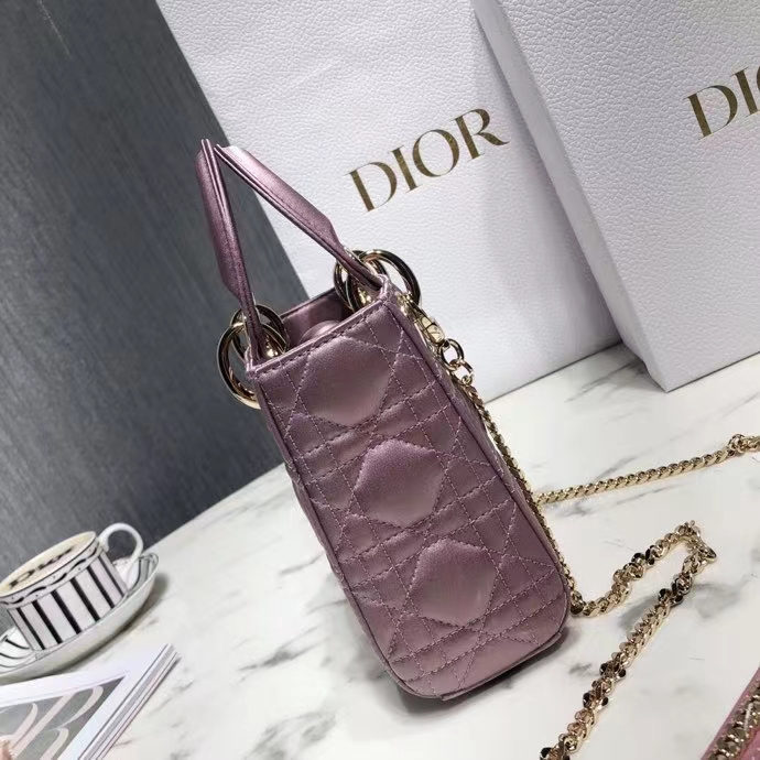 DIOR 디올