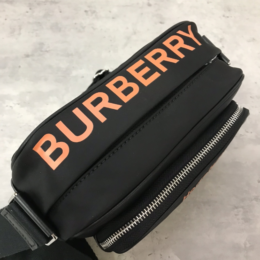 버버리[BURBERRY]