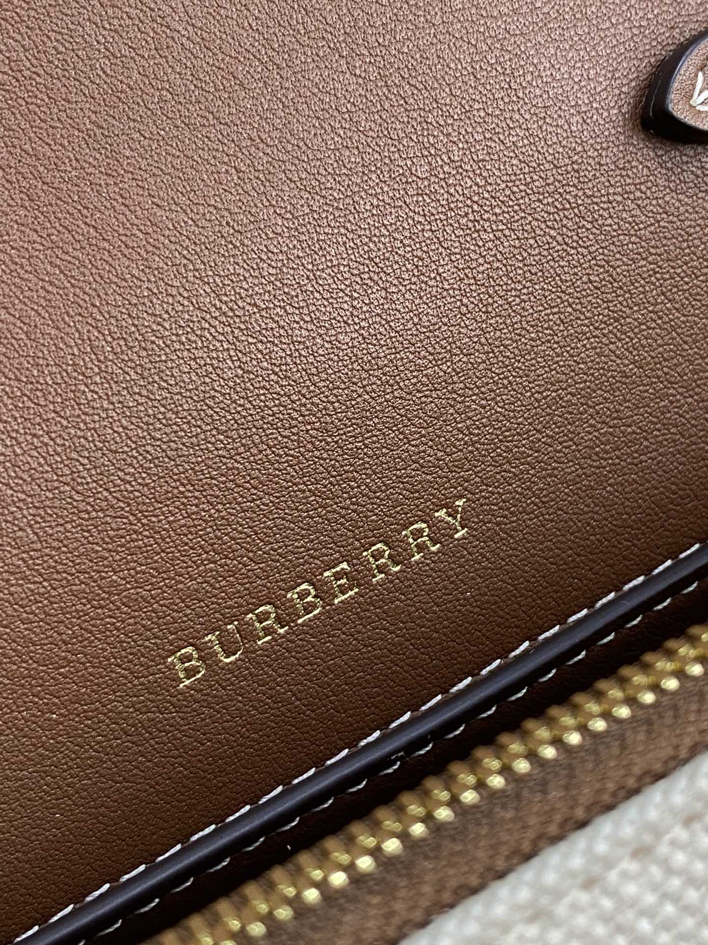 버버리[BURBERRY]