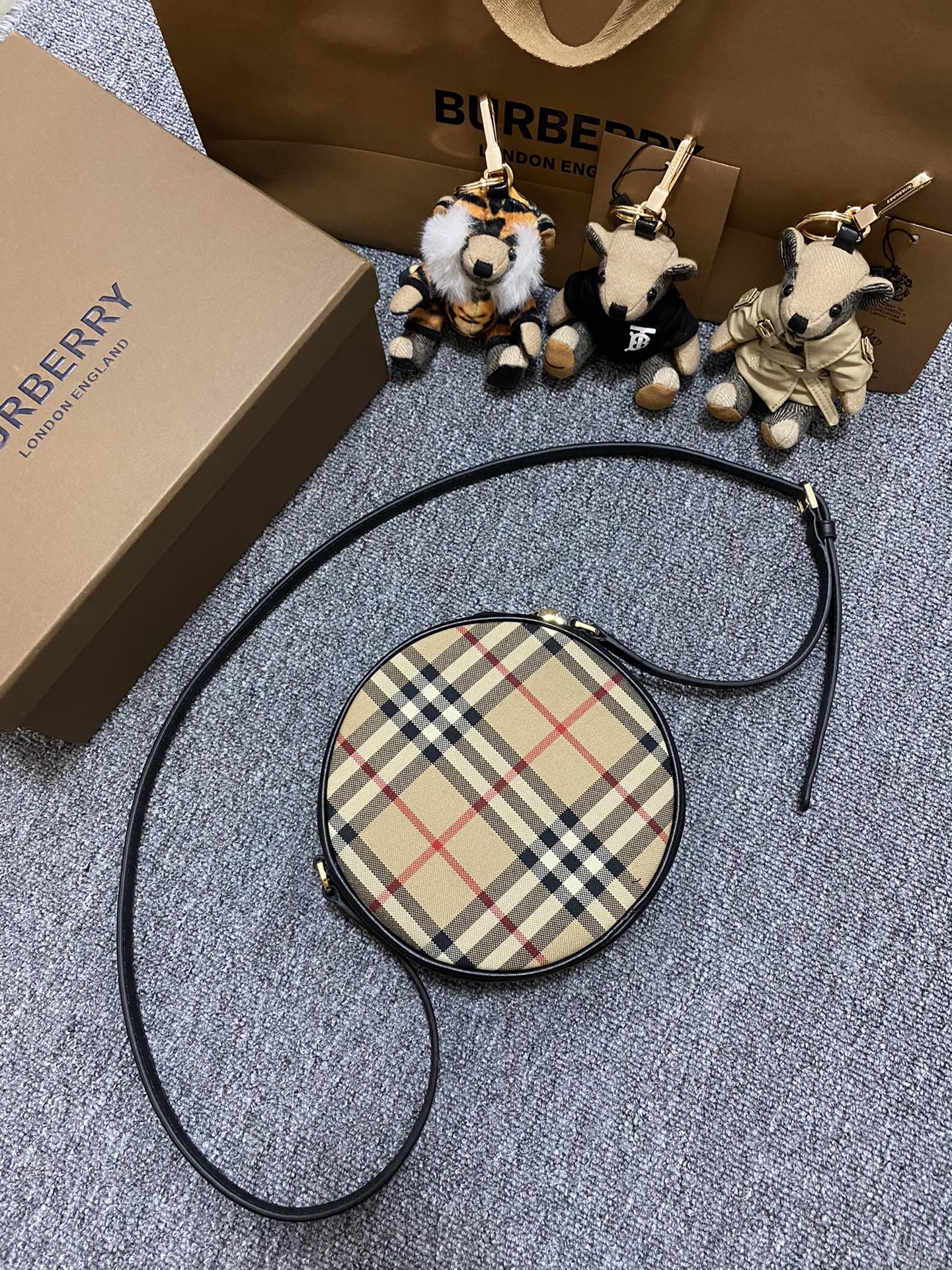 버버리[BURBERRY]