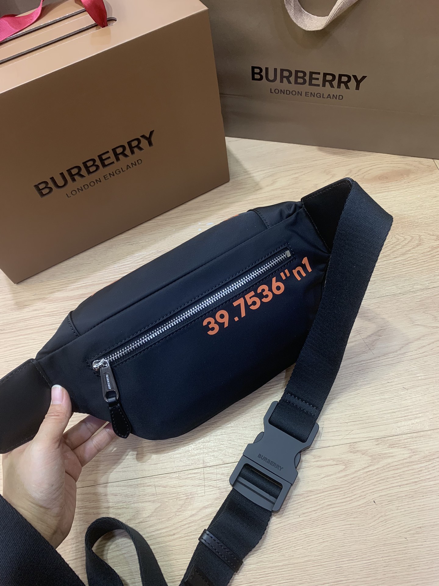 버버리[BURBERRY]