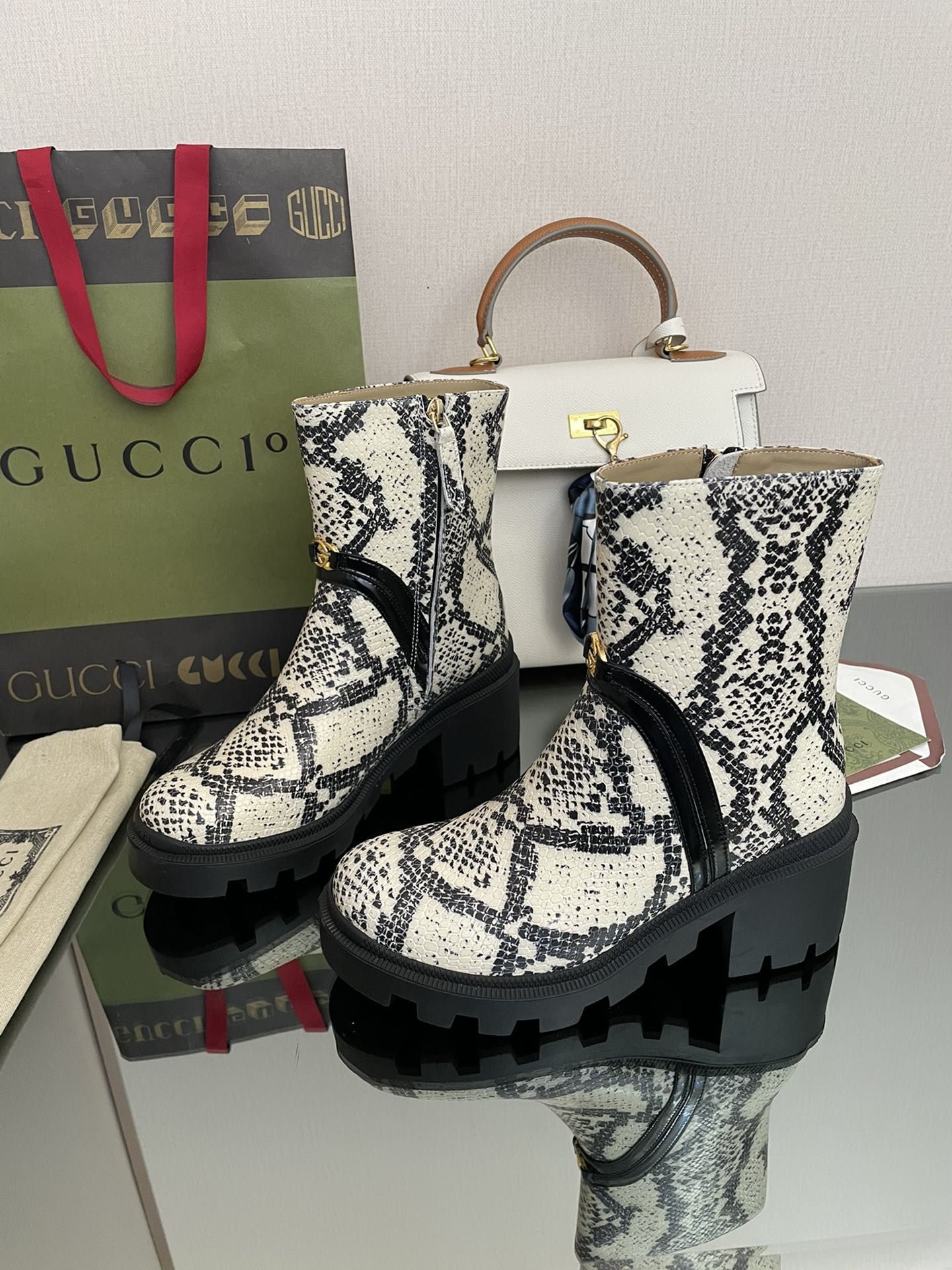 구찌 [GUCCI