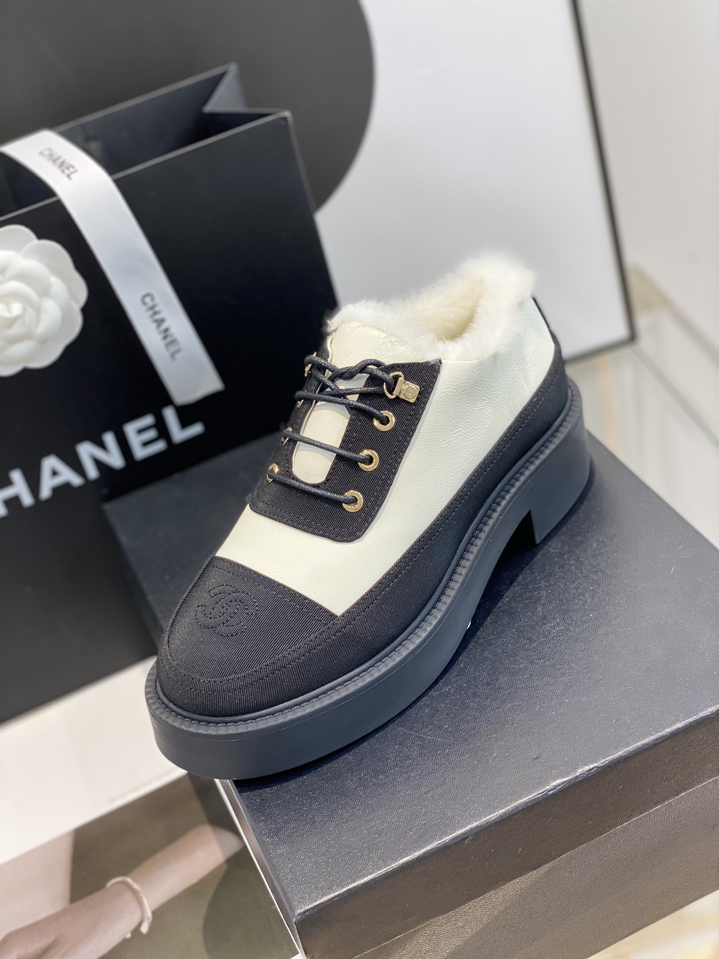 샤넬 [CHANEL]