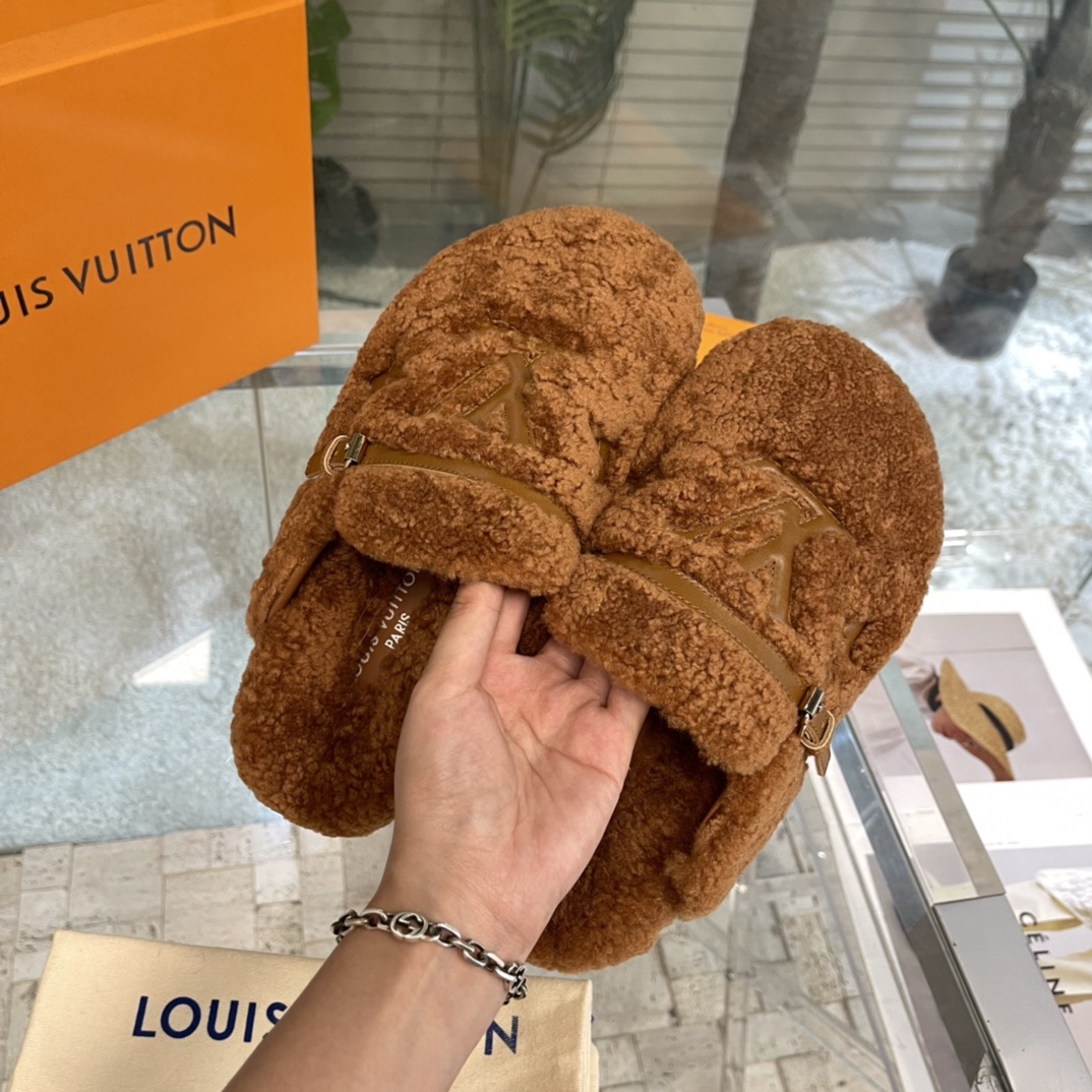 루이비통 [LOUIS VUITTON]