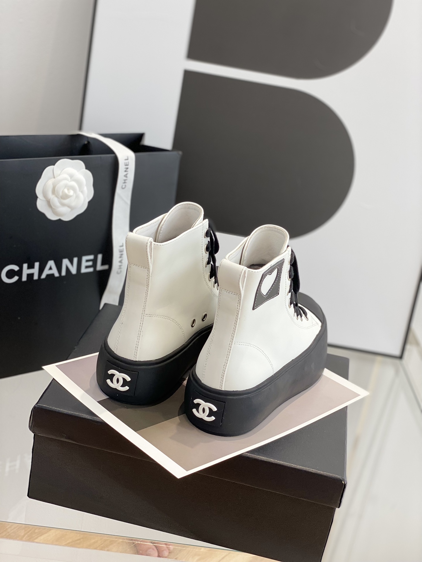 샤넬 [CHANEL]