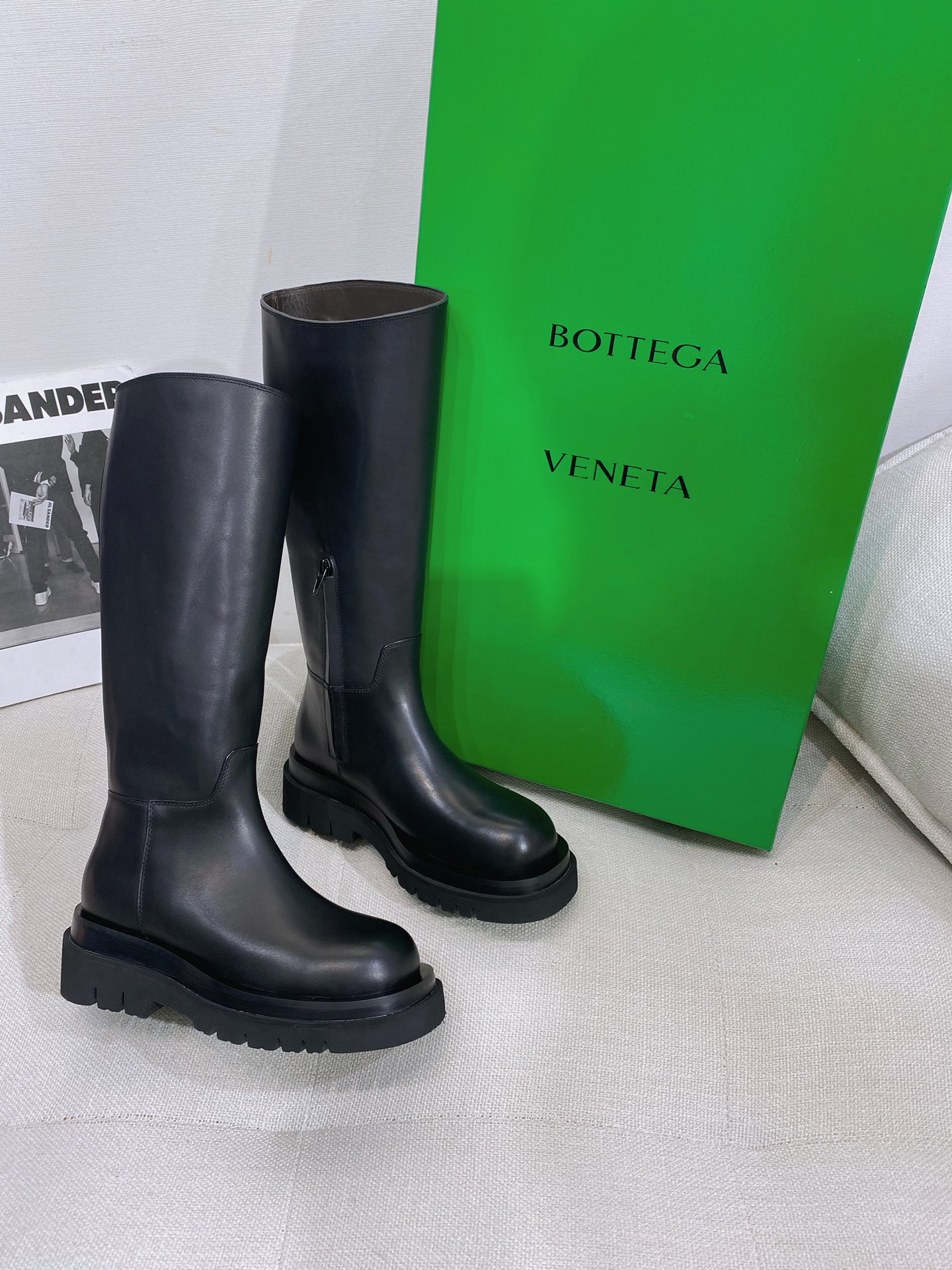 보테가베네타 [BOTTEGA VENETA]