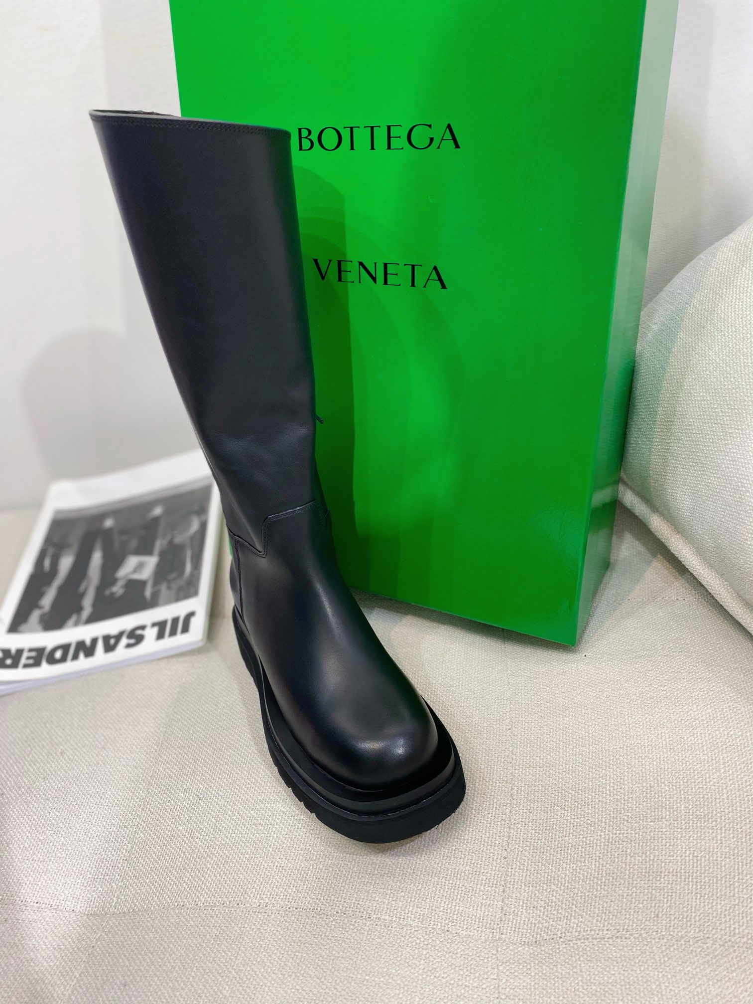 보테가베네타 [BOTTEGA VENETA]