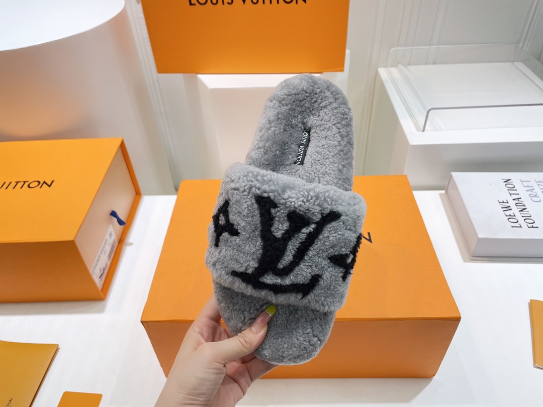 루이비통 [LOUIS VUITTON]