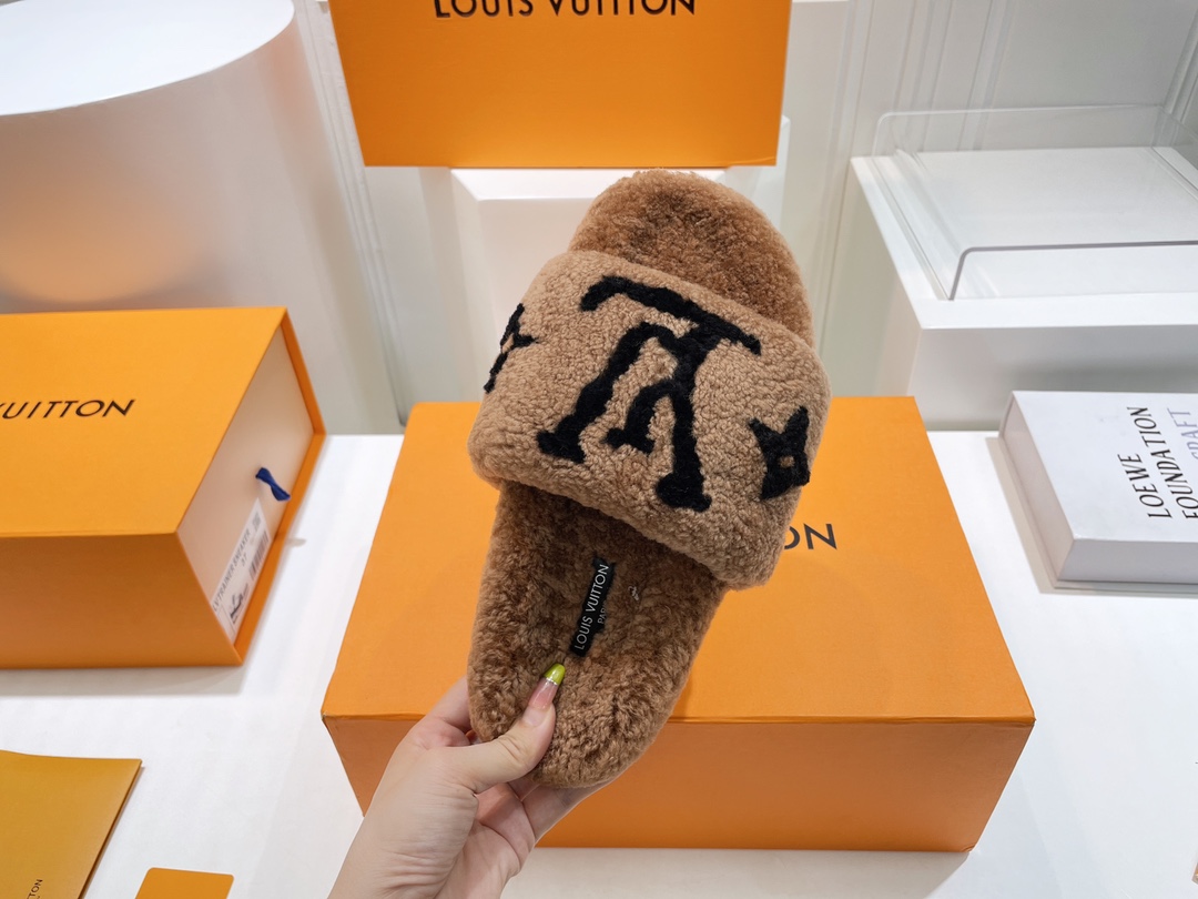 루이비통 [LOUIS VUITTON]