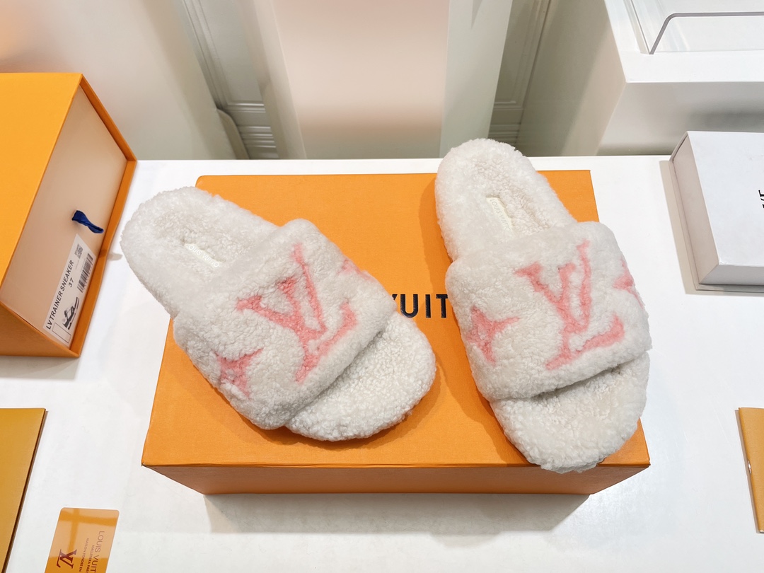 루이비통 [LOUIS VUITTON]