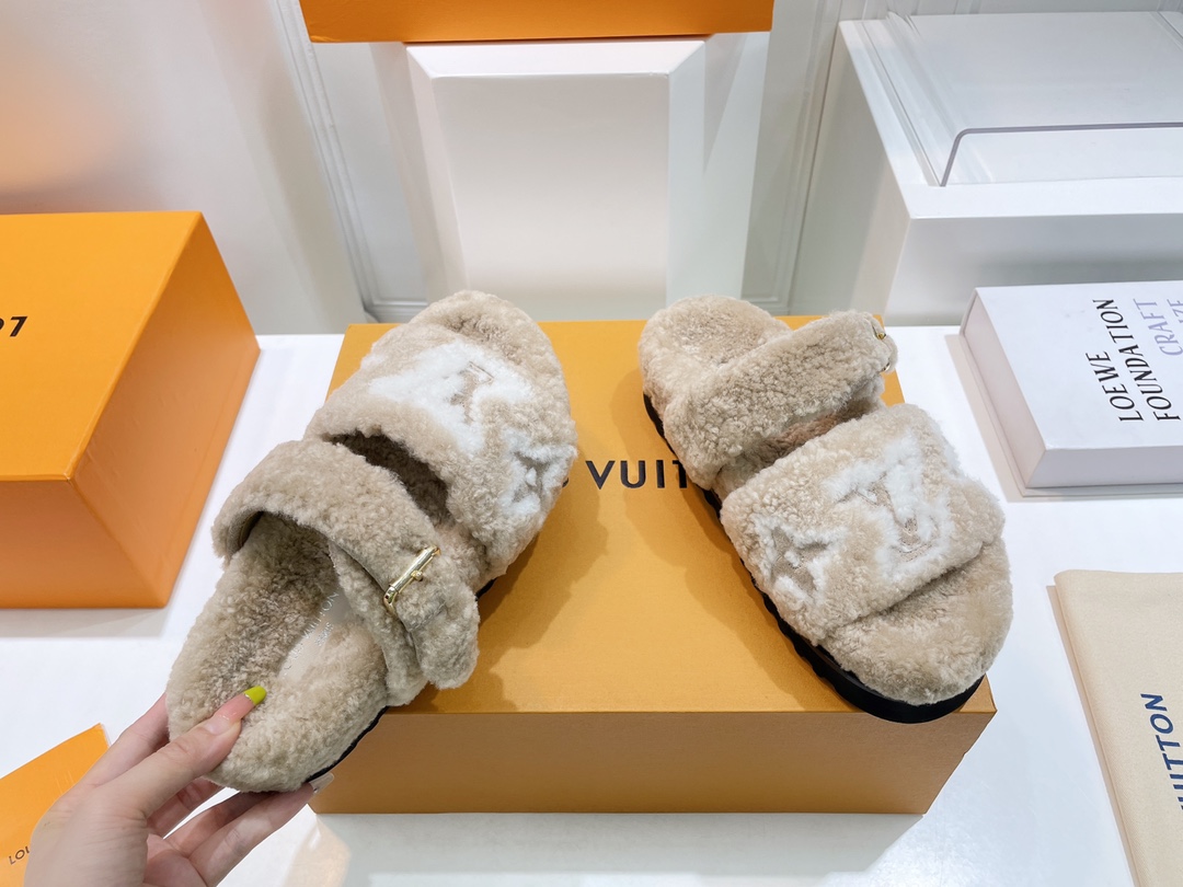 루이비통 [LOUIS VUITTON]