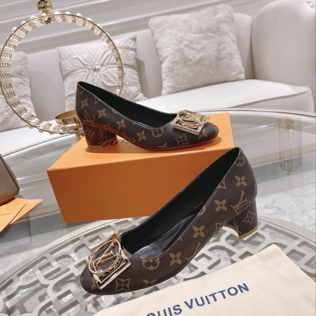 루이비통 [LOUIS VUITTON]