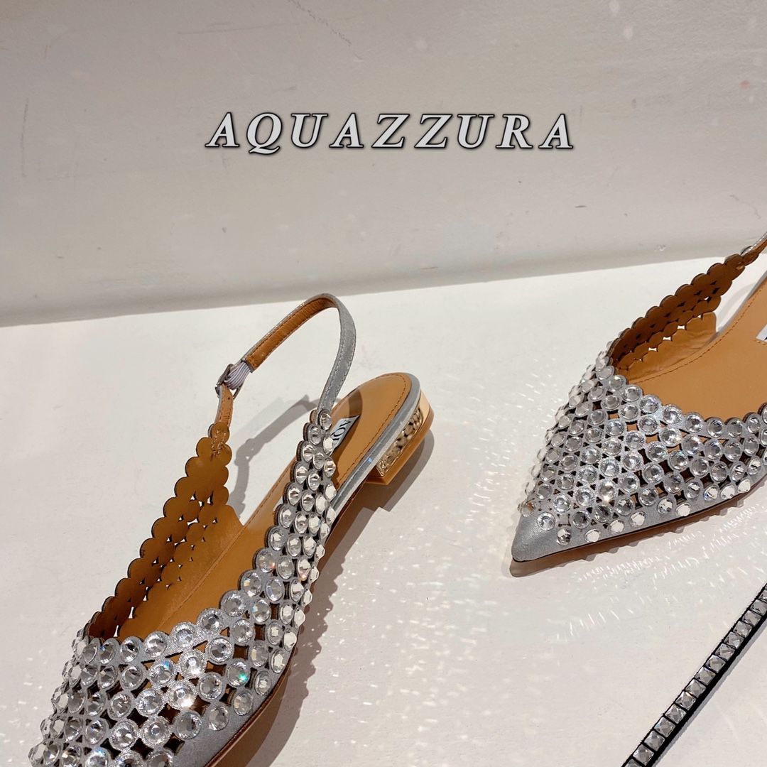 AQUAZZURA