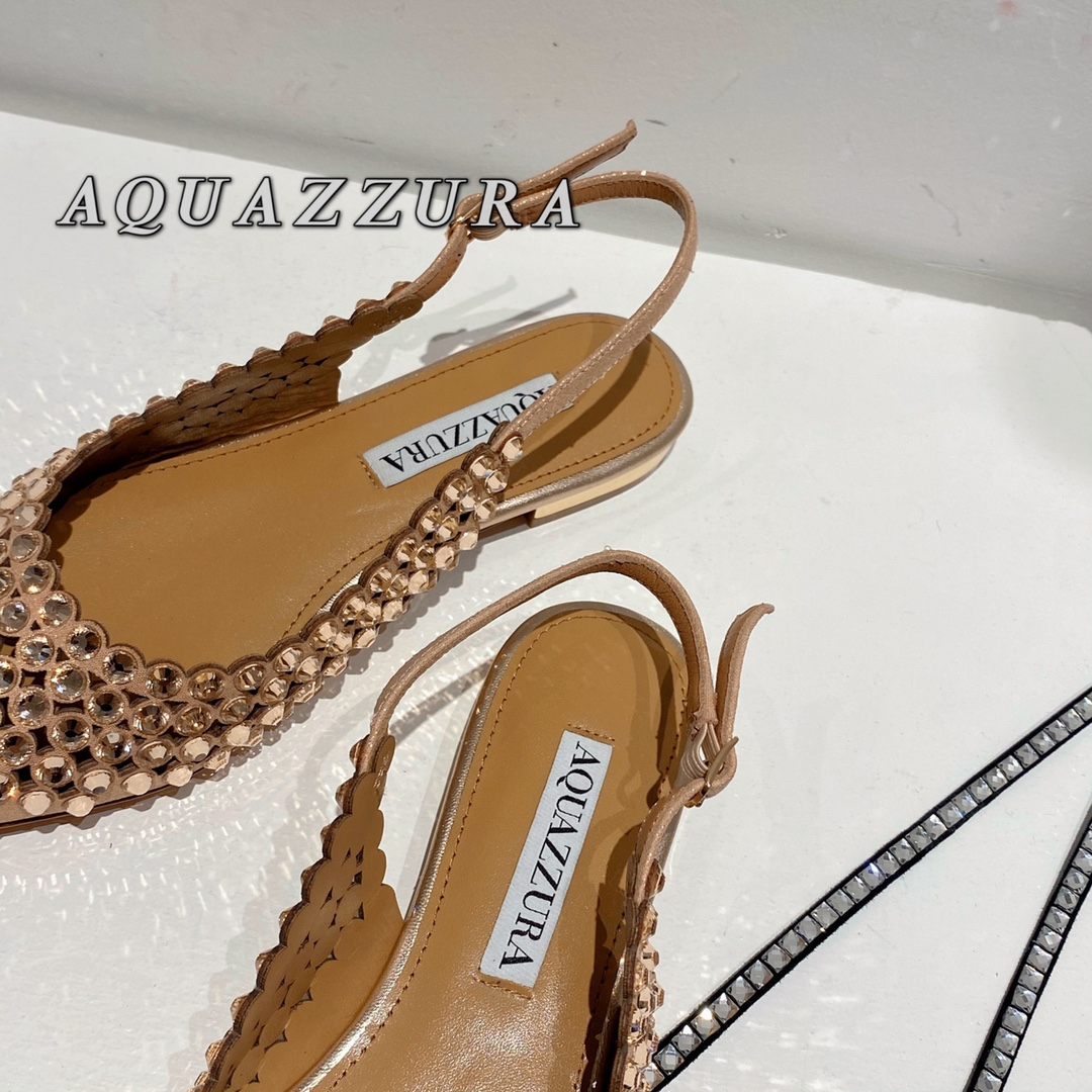 AQUAZZURA