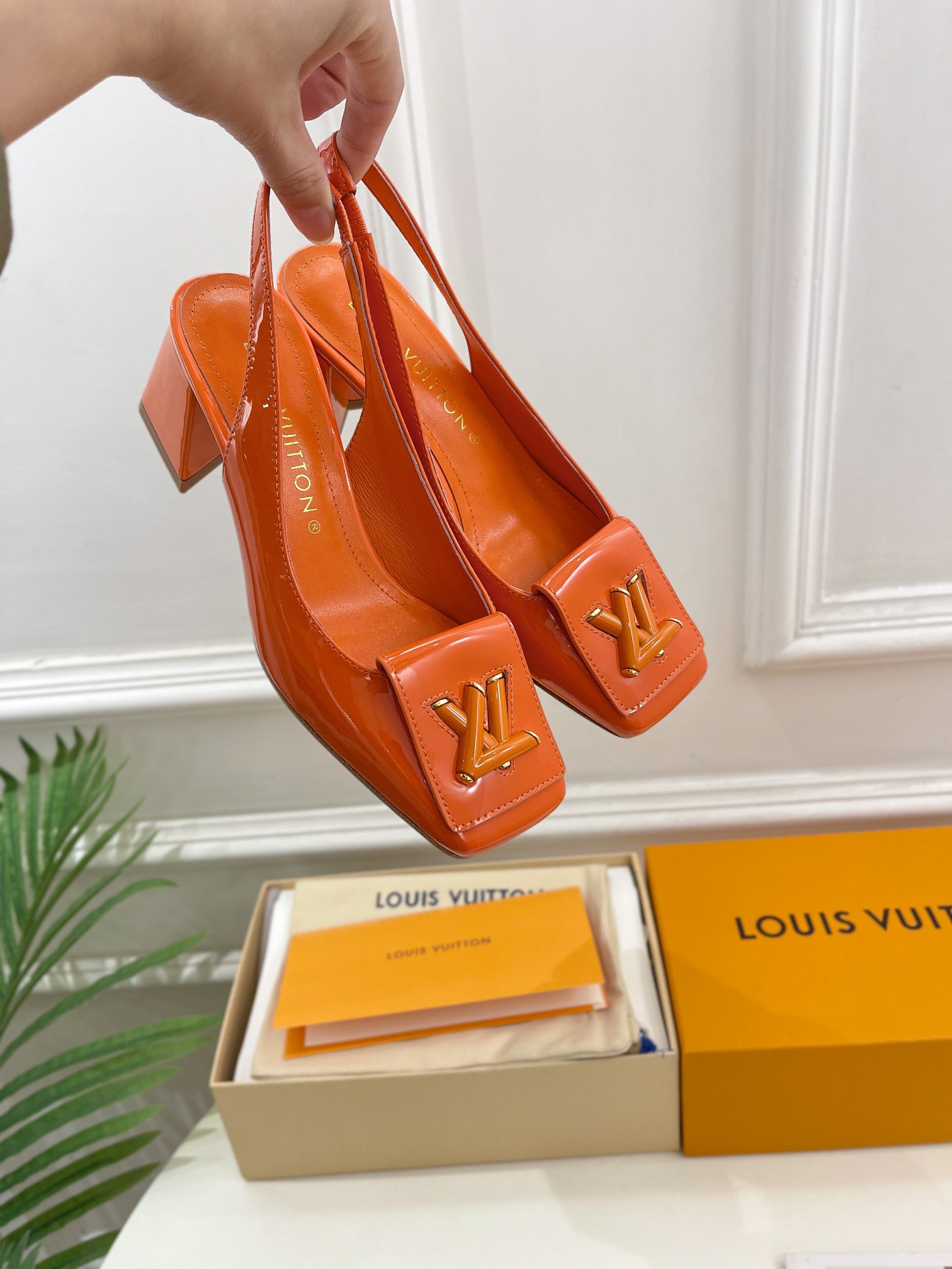 루이비통 [LOUIS VUITTON]