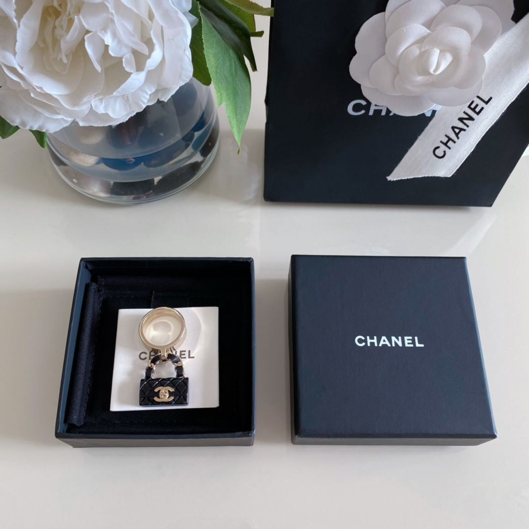 CHANEL 샤넬 2322808