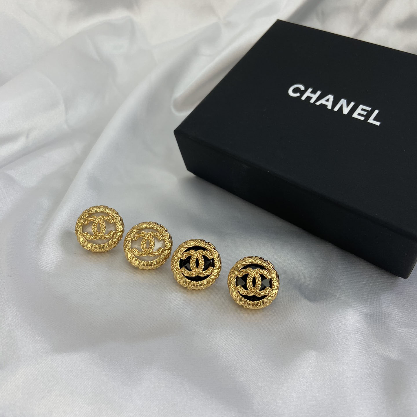 CHANEL 샤넬 2322880