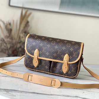 LOUIS VUITTON 루이비통  가방 M42247