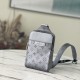 LOUIS VUITTON 루이비통 아웃도어 슬링백 M30833