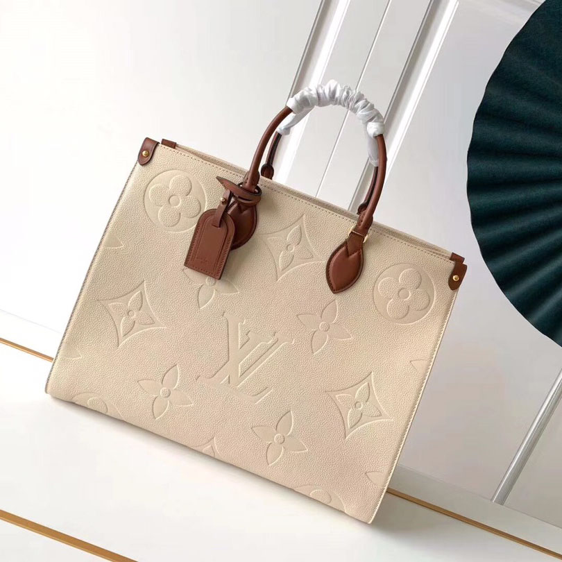 LOUIS VUITTON 루이비통 온더고 GM M44925